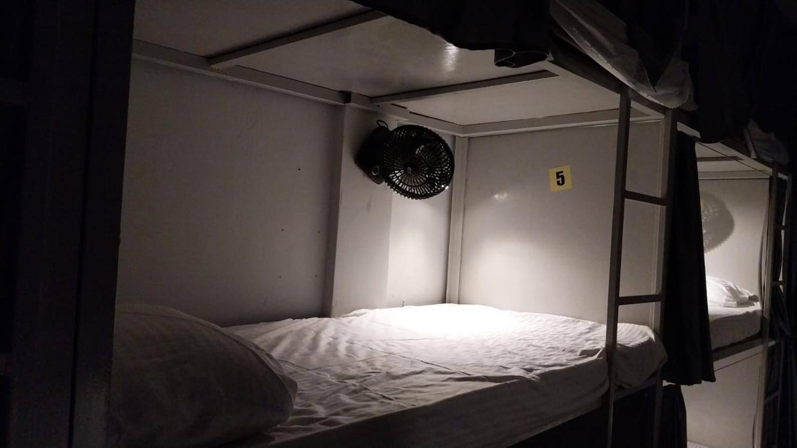 Saffron Dormitory Goregaon East - Mumbai — Photos 1